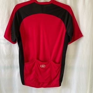 Mens ULTRA Cycling Jersey. Size Medium.